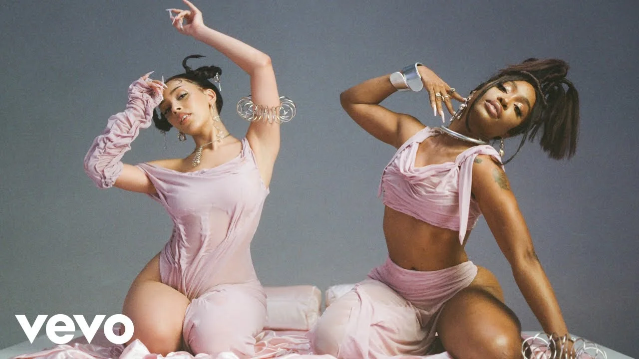 Doja Cat Kiss Me More Lyrics in English, Spanish doja cat kiss me more lyrics