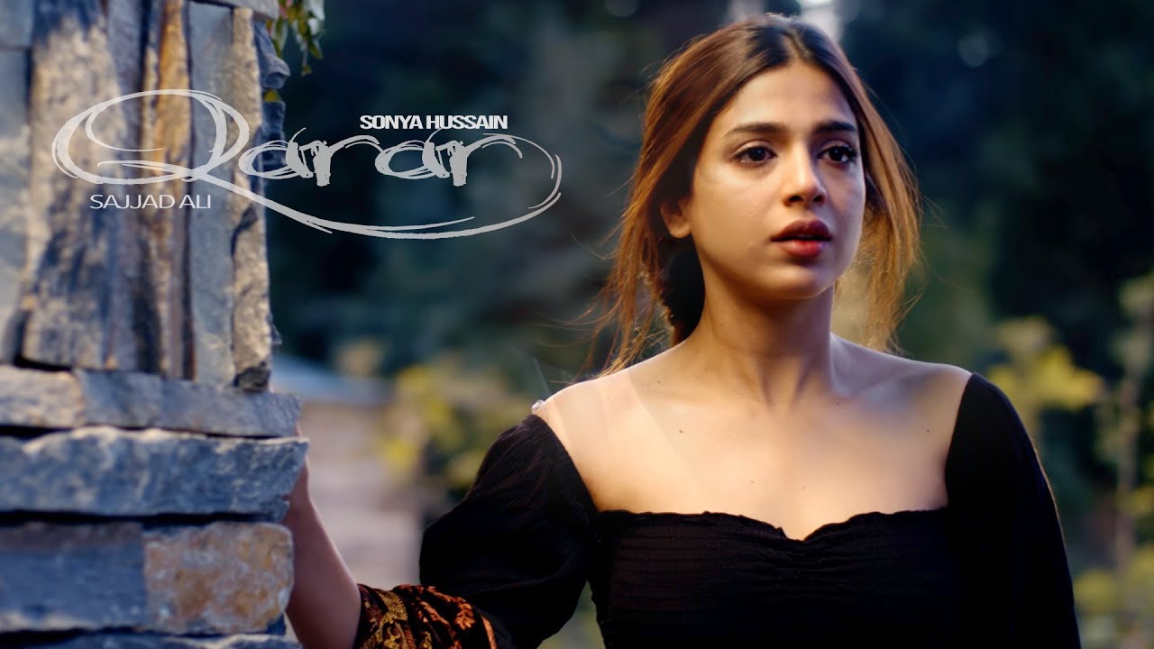 Qarar Lyrics in Hindi – Sajjad Ali | Sonya Hussyn qarar lyrics